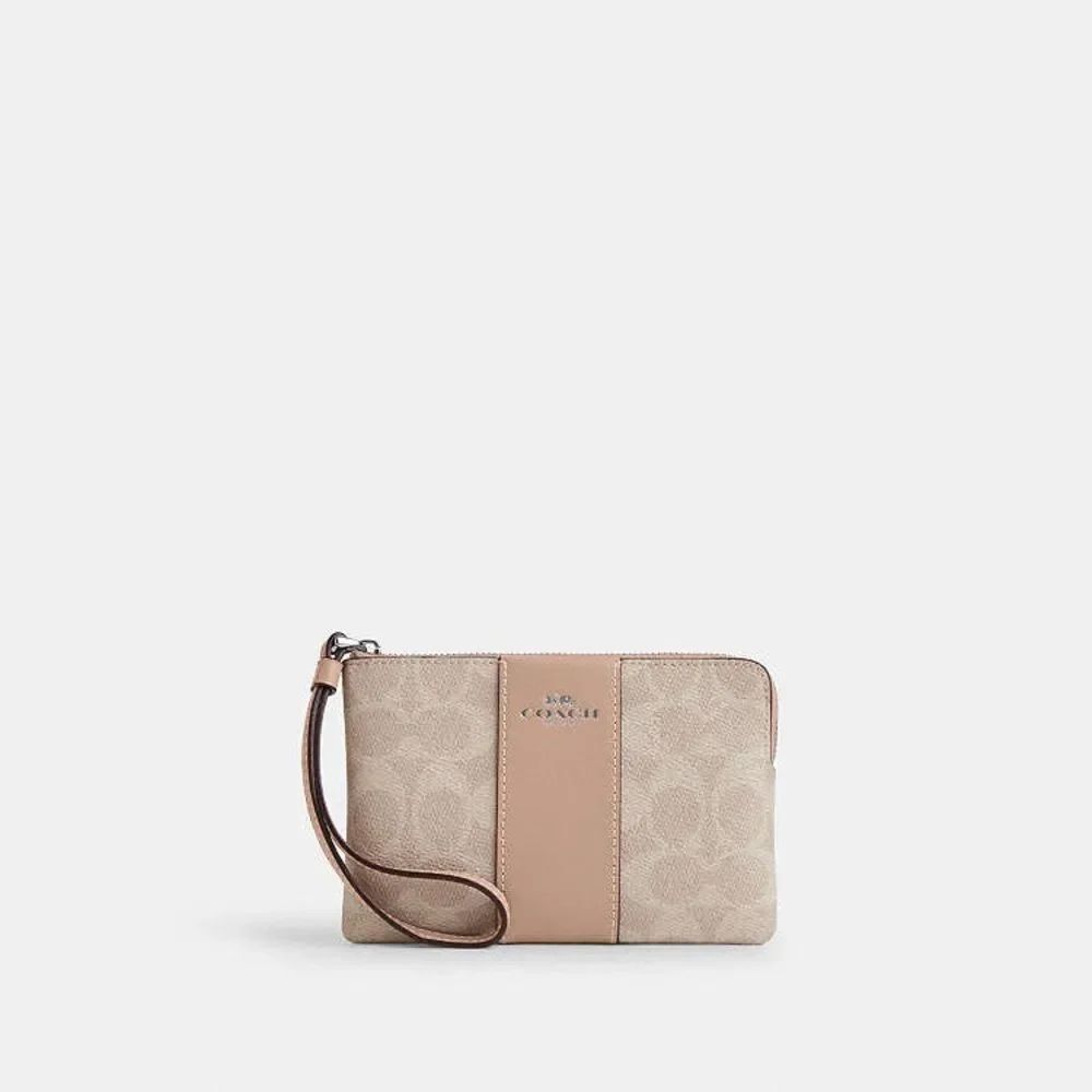 New Coach Corner Zip Wristlet Signature Canvas With Stripe MSRP $75